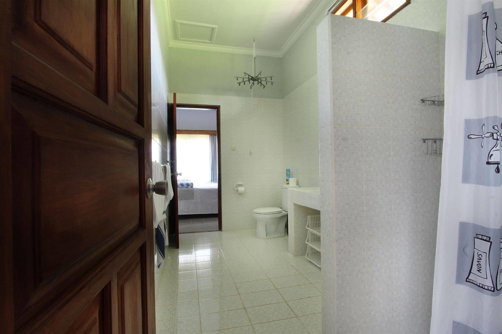 Bon Nyuh Bungalows Gianyar  Exterior photo